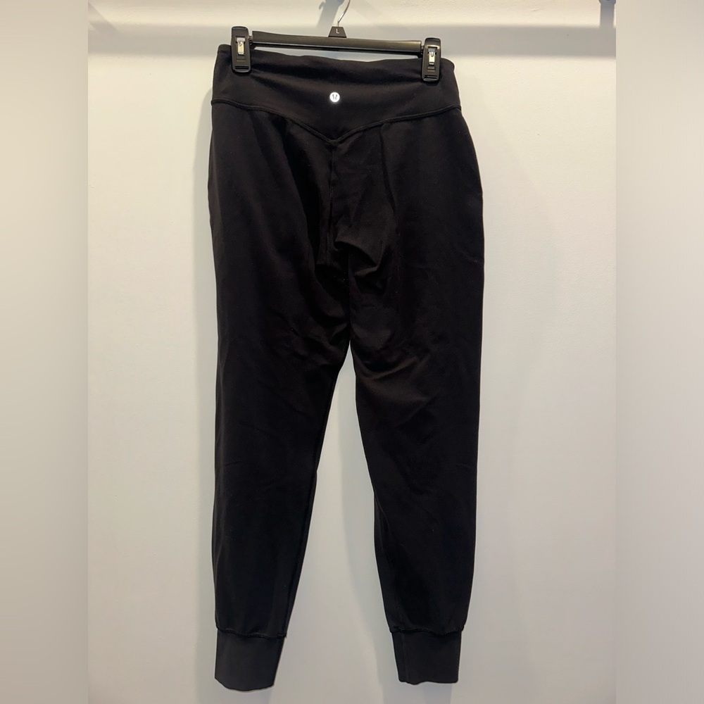 lululemon Align High-Rise Jogger
Full Length Size 8